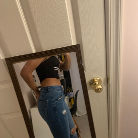 “Be you “ crop top - Picture 4 of 4